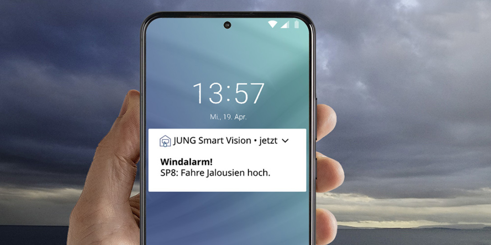 JUNG Smart Panel 8 bei Giaquinta Elektrotechnik in Elsenfeld