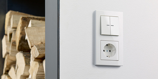 JUNG KNX Taster F 10 bei Giaquinta Elektrotechnik in Elsenfeld
