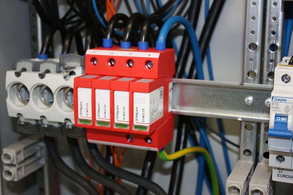 U berspannungsschutz bei Giaquinta Elektrotechnik in Elsenfeld